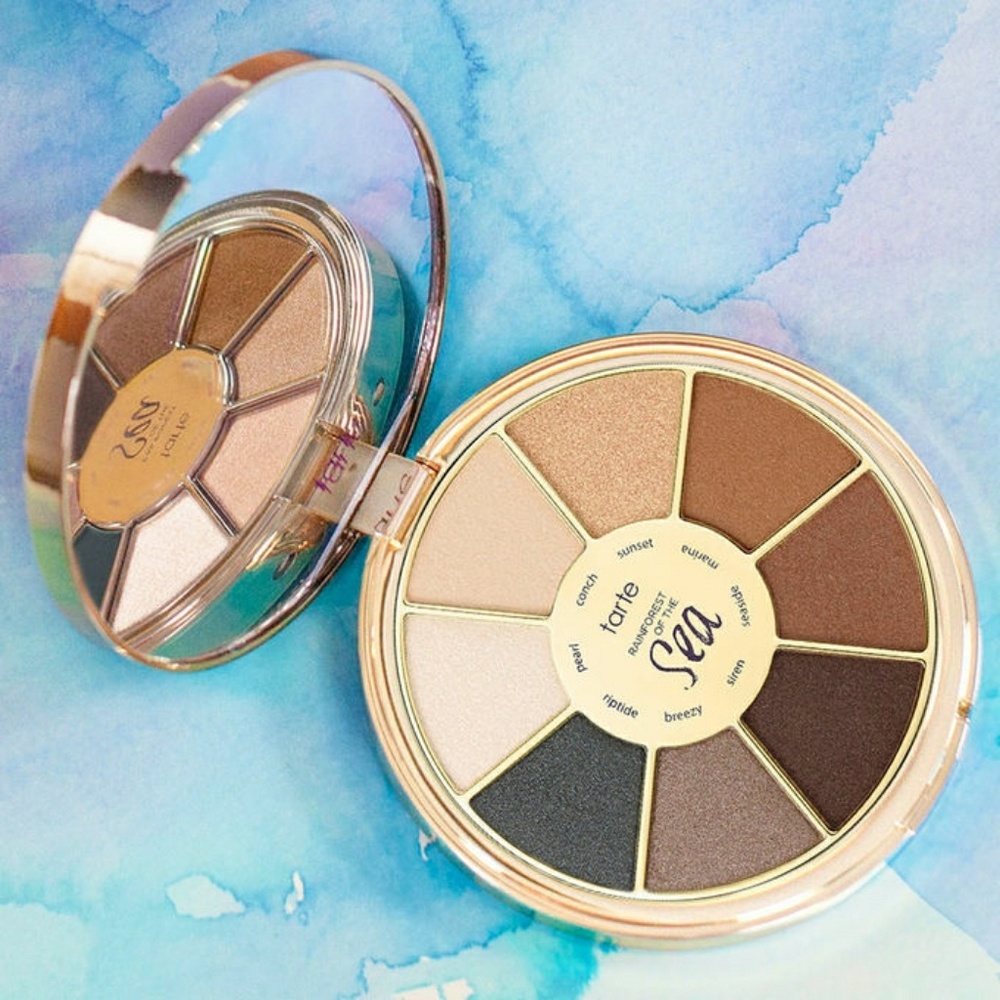 Rainforest of the sea eyeshadow palette vol. II